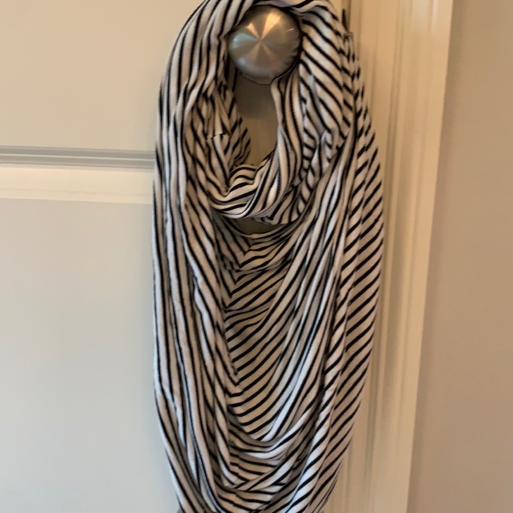 Covered Goods 5-1 Nursing Cover